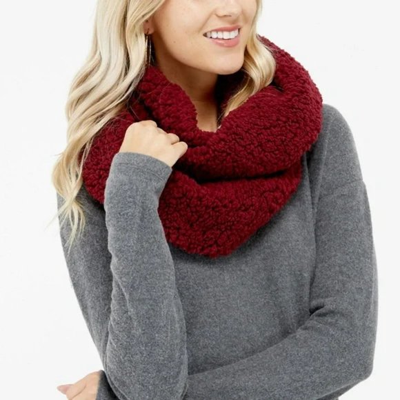 Kensie Sherpa Infinity Scarf in Burgundy - Picture 2 of 4